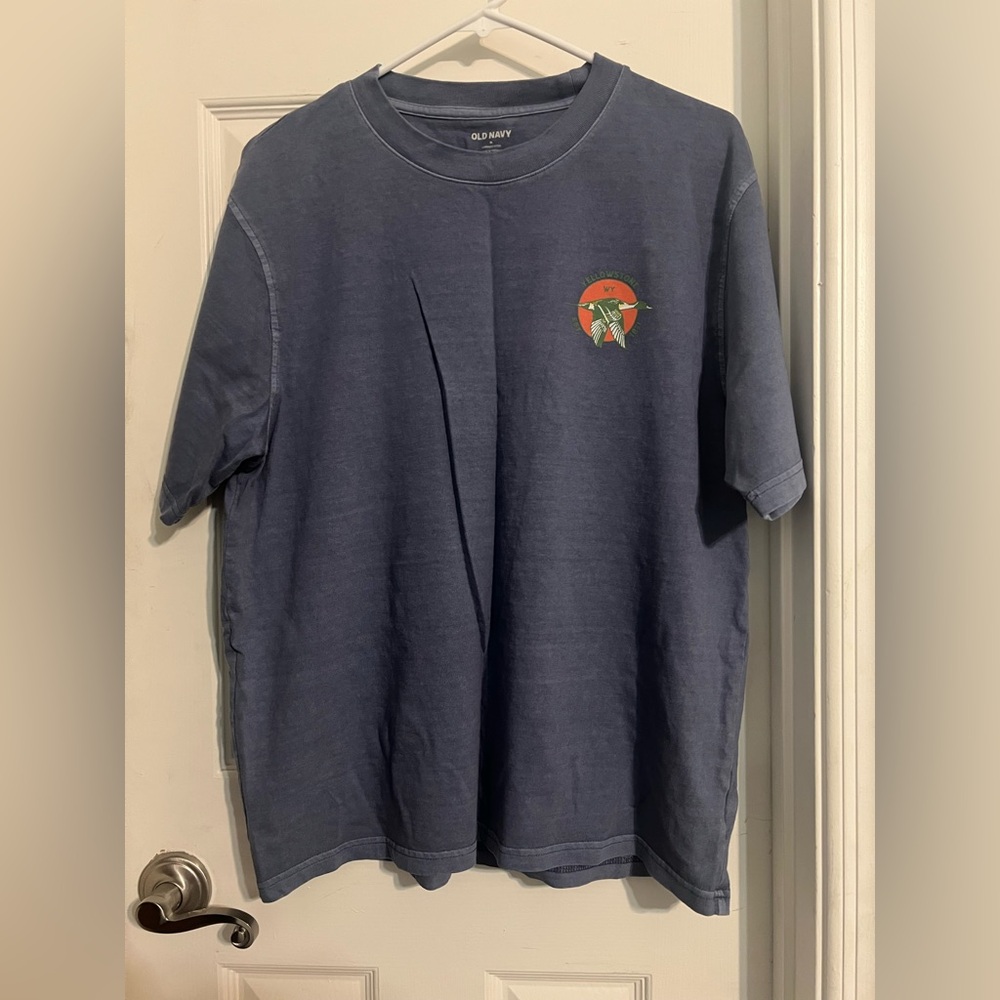 Old Navy top